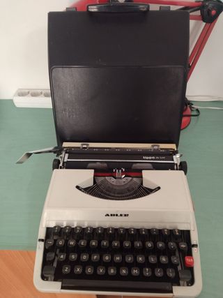 Máquina escribir Adler Tippa De Luxe