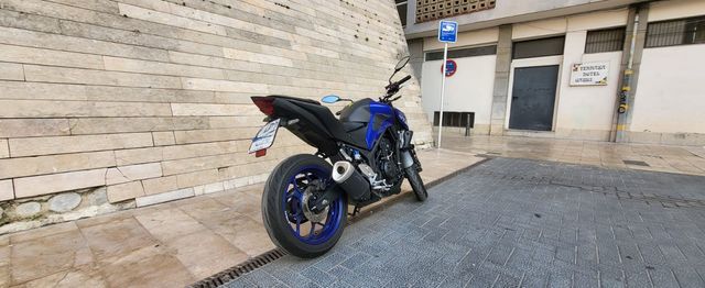Yamaha MT-03 Moto