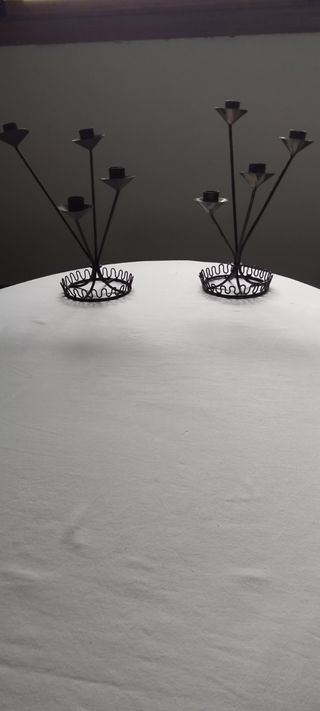 Lampadari FORJA a 4 bracci.