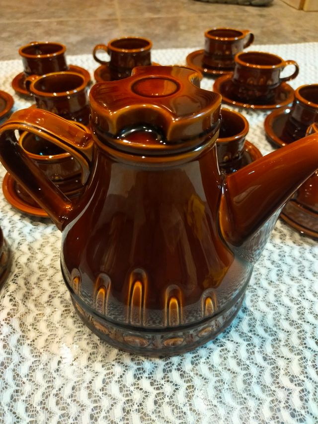 Juego café cerámico marrón