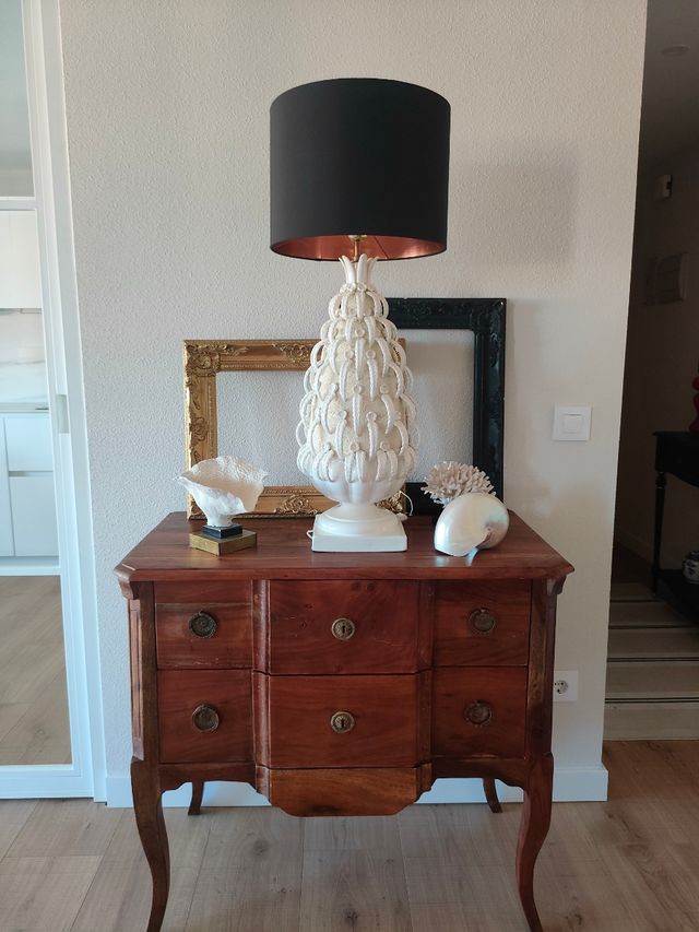 Lampara Manises blanca Piña