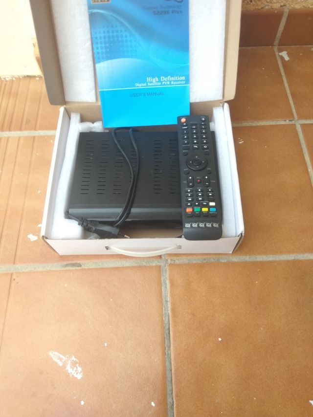 Receptor satélite GI S2236 Plus