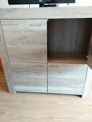 Aparador madera beige - ¡Impecable!