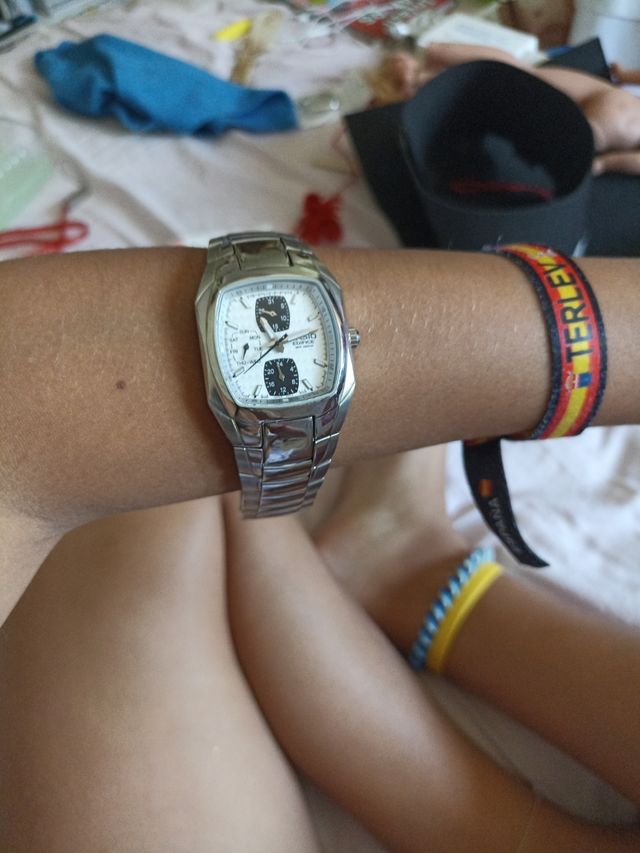 Reloj Casio plateado