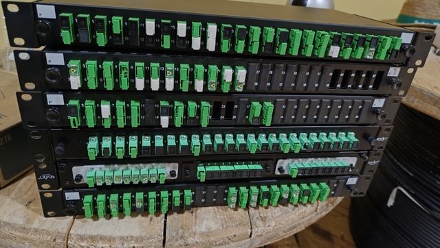 Bandeja Fibra Óptica 24/48 puertos