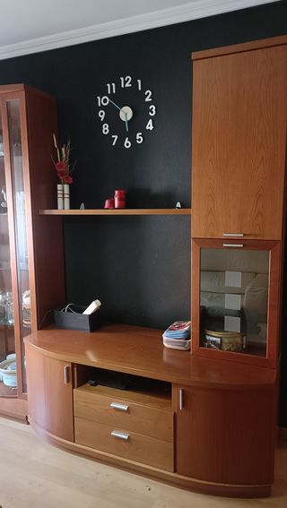 Mueble TV salón madera