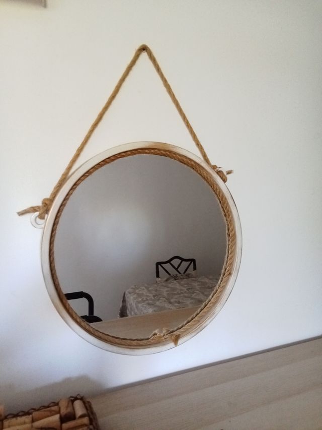 Espejo Redondo de Pared con Cuerda