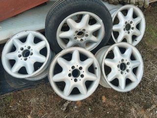 Llantas Mercedes - 5 unidades