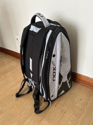 Mochila Nox AT-10 Pro - Pádel