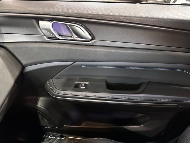 Lynk & Co 01 1.5 PHEV 6.6kW