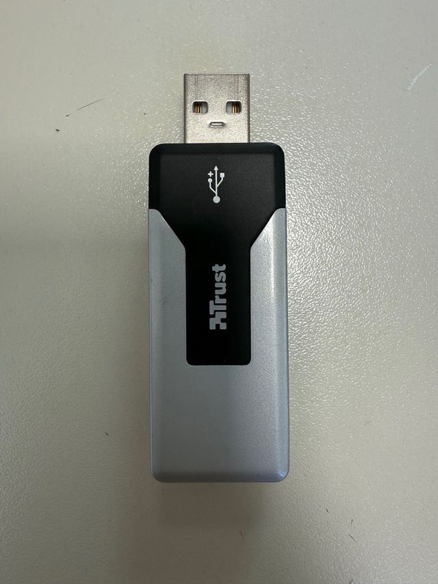 Lector de Tarjetas Trust