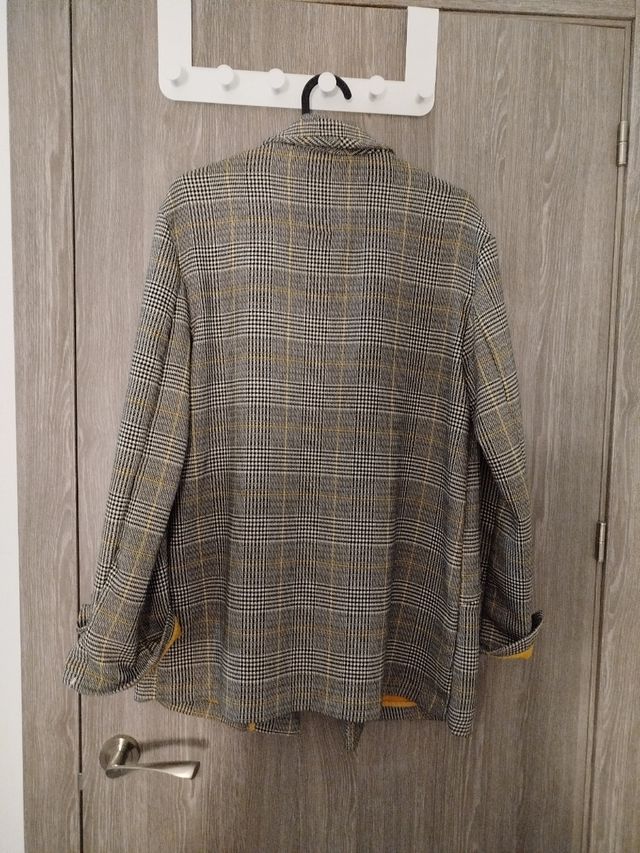 Americana cuadros Bershka T-S