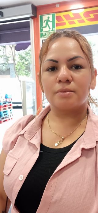Soy cuidadora de niños y adultos con experiencia