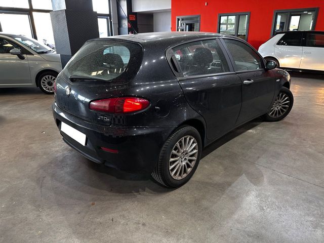 Alfa Romeo 147 1.9 JTD 120CV Progression