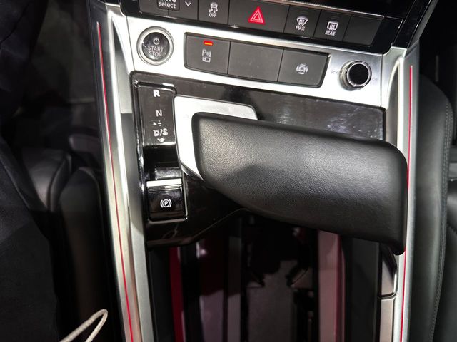 Audi e-tron Advanced 55 quattro