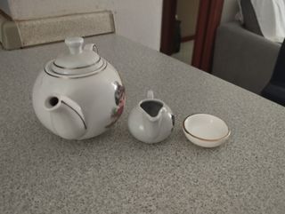Set teiera, lattiera, zuccheriera vintage