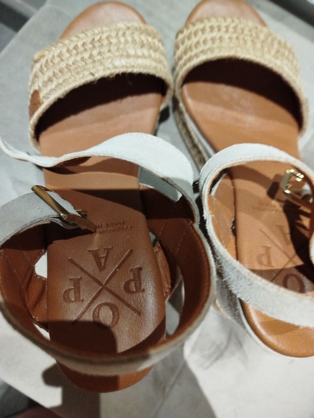 Cuñas Popa beige talla 35