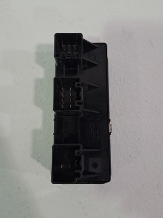 MANDO ELEVALUNAS DELANTERO IZQUIERDO LAND ROVER RANGE ROVER  (2)