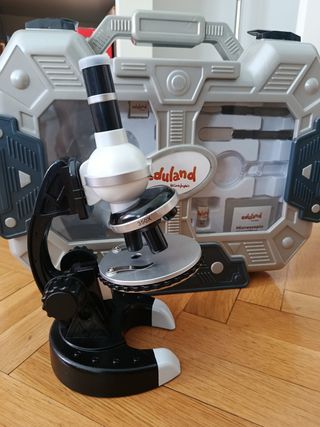 Microscopio científico