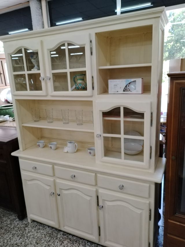 APARADOR PROVENZAL BEIGE