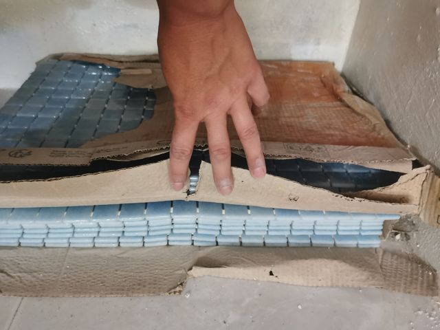 Gresite piscina azul 15 unidades 31x43