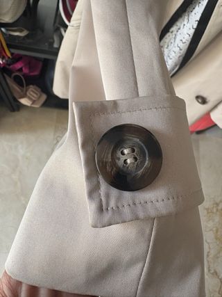 Gabardina beige Kling