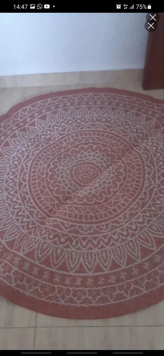 Cabecero, alfombra  y colchon