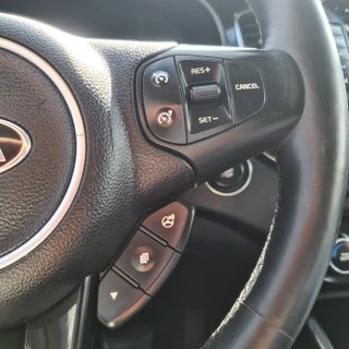 Kia Carens 1.7 CRDi Spirit 7 PLAZAS AUTOMÁTICO