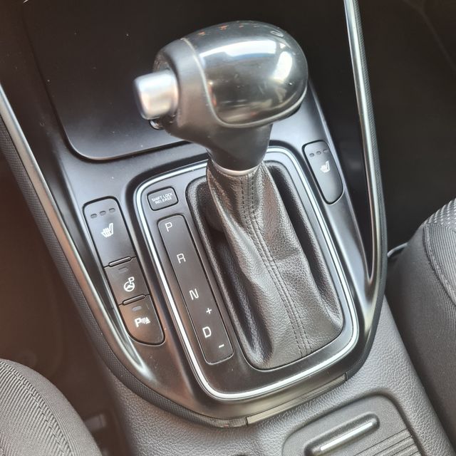Kia Carens 1.7 CRDi Spirit 7 PLAZAS AUTOMÁTICO