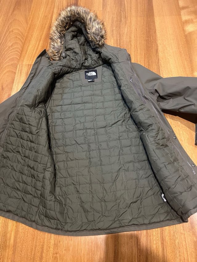 Parka The North Face Verde Caqui.