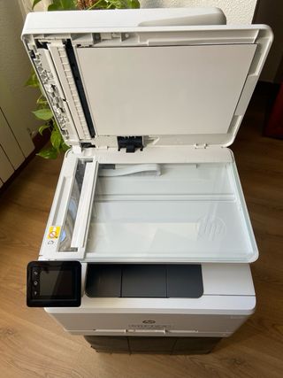 Impresora HP Color LaserJet Pro M281fdw