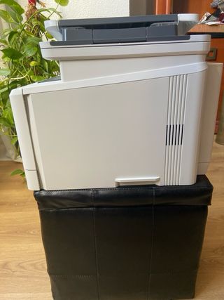 Impresora HP Color LaserJet Pro M281fdw