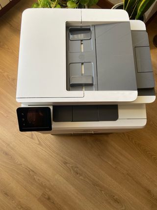 Impresora HP Color LaserJet Pro M281fdw