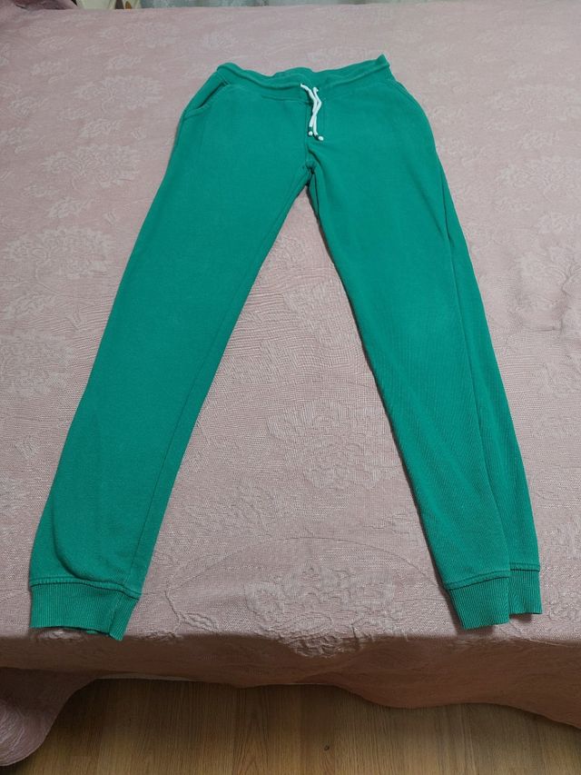 2 pantalones deportivos