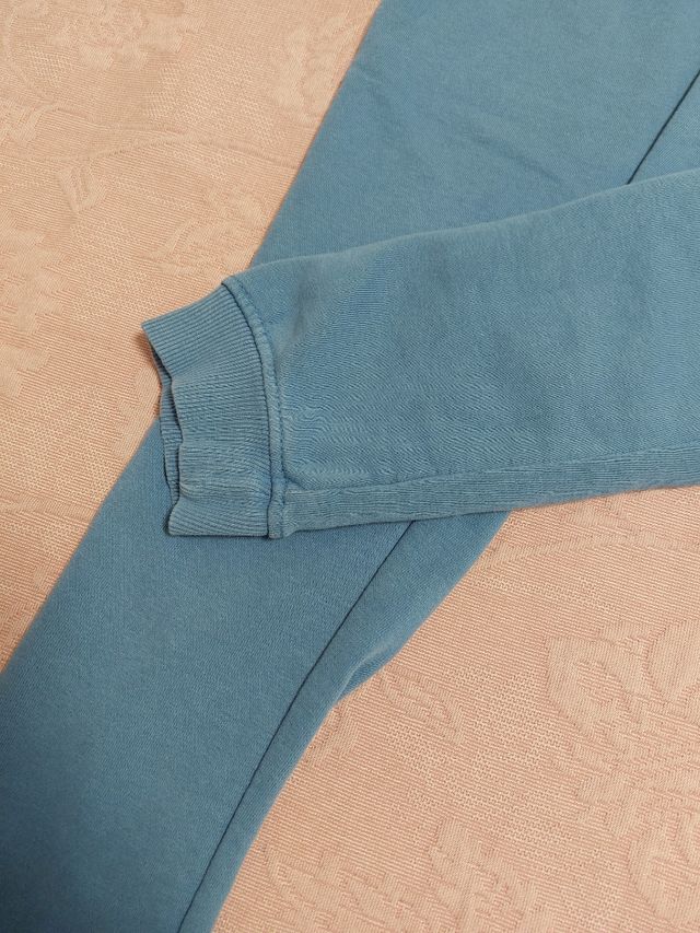 2 pantalones deportivos