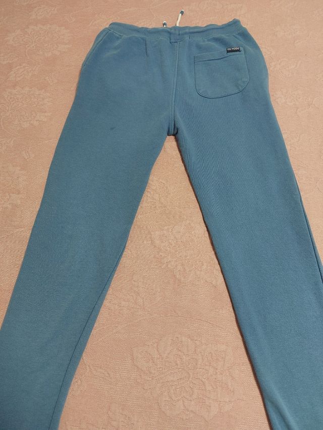 2 pantalones deportivos