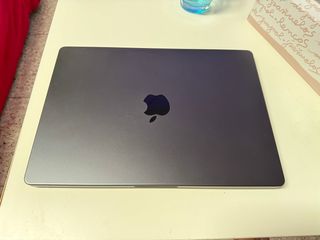 MacBook Pro M4 Gris Espacial 