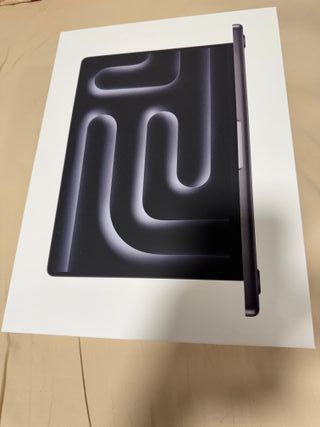 MacBook Pro M4 Gris Espacial 