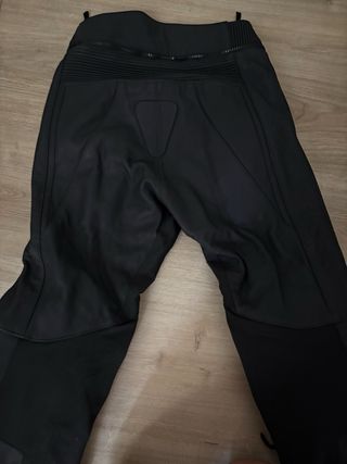 Chaqueta y pantalon a huego moto cuero Armure Hamo