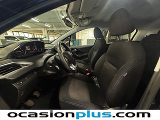 Peugeot 208 PureTech 82 Style 60 kW (82 CV)