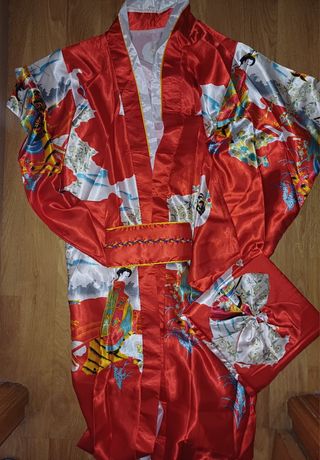 Kimono rojo estampado - Talla S