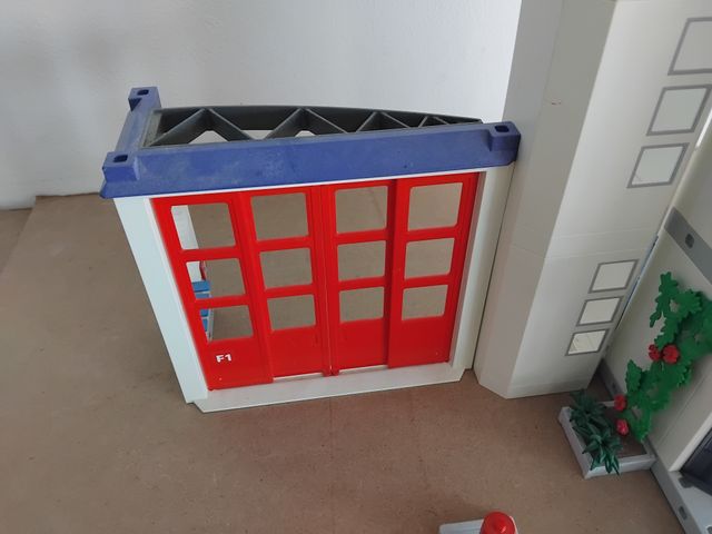 Playmobil desguace estación bomberos