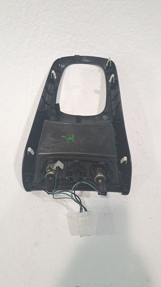 LUZ INTERIOR HYUNDAI I30