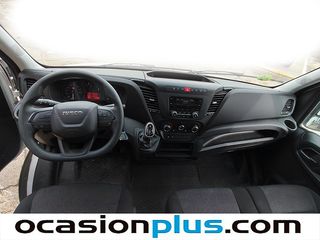 Iveco Daily Furgon 35S 16 V 3520L/H2 A8 115 kW (156 CV)