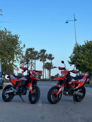 KTM 690 SMC-R  2023