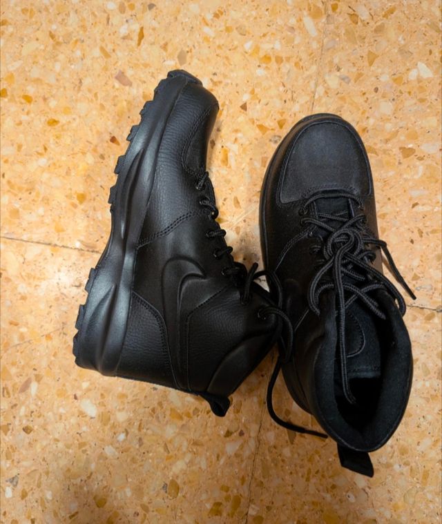 Zapatillas Nike Manoa LTR negro nuevas
