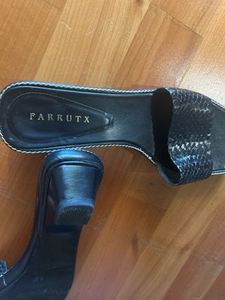 Sandalias FARRUTX negras trenzadas