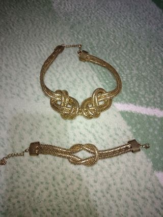 Collar y pulsera dorados | Nudos
