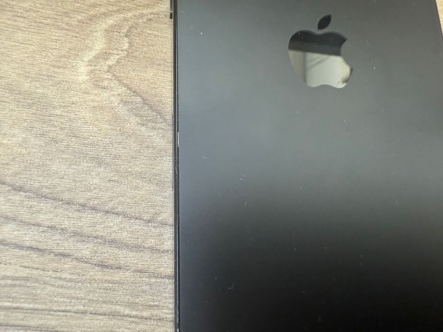 iPhone 16 Pro 128GB - Negro
