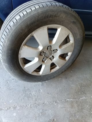 Llantas 18" Audi c/Neumáticos Michelin